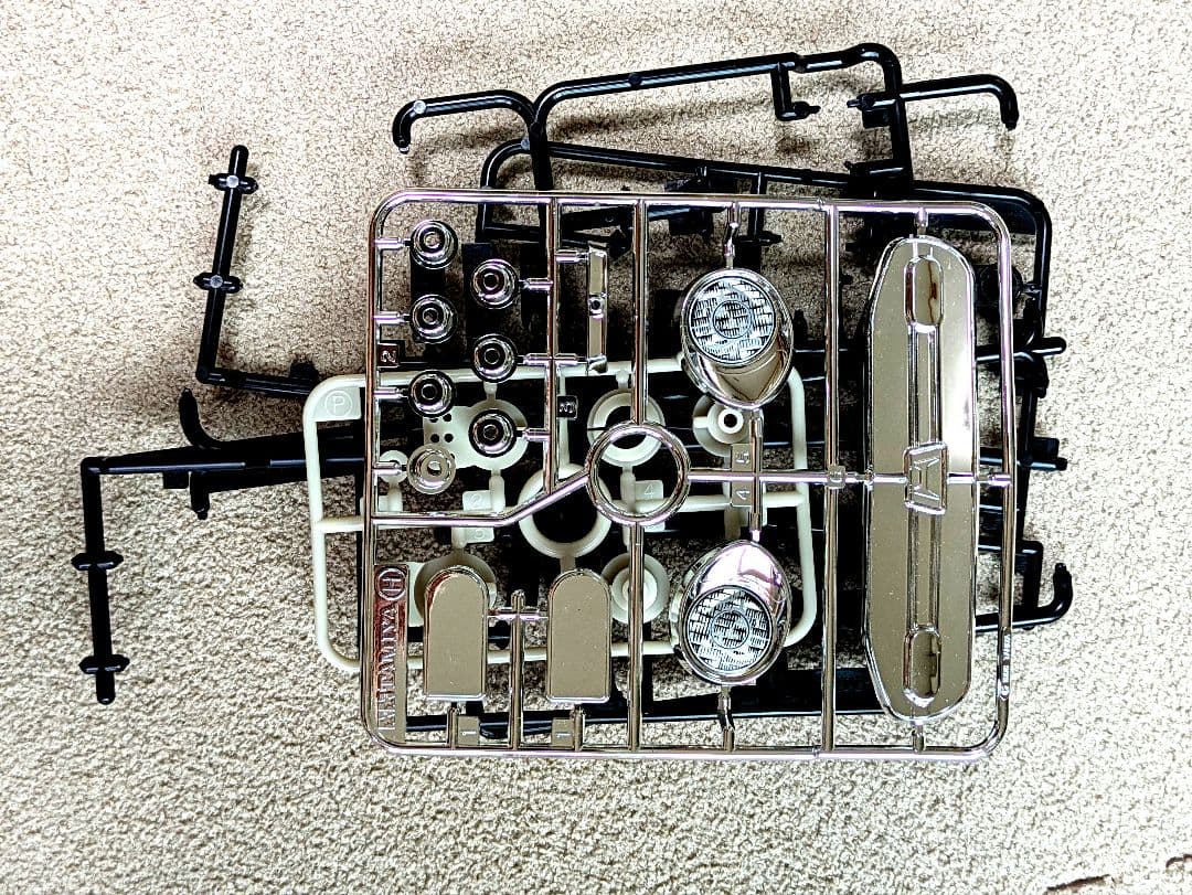 タミヤ　ホンダＳ8000のシャーシ|