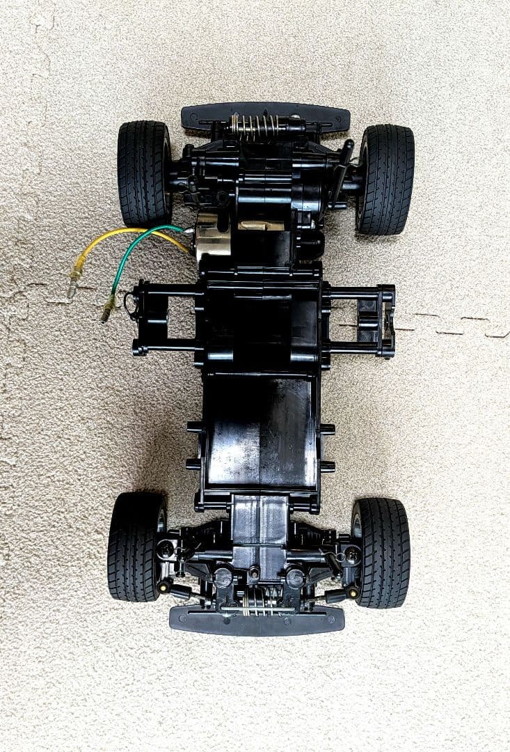 タミヤ　ホンダＳ8000のシャーシ|