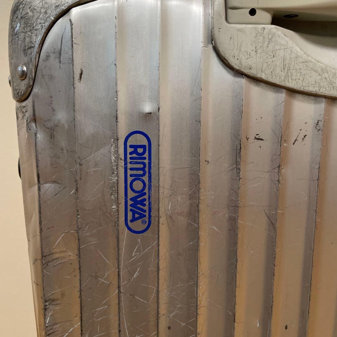 【再値下げタイムセール中⭐️】RIMOWA アルミ製　キャリーケース 中型