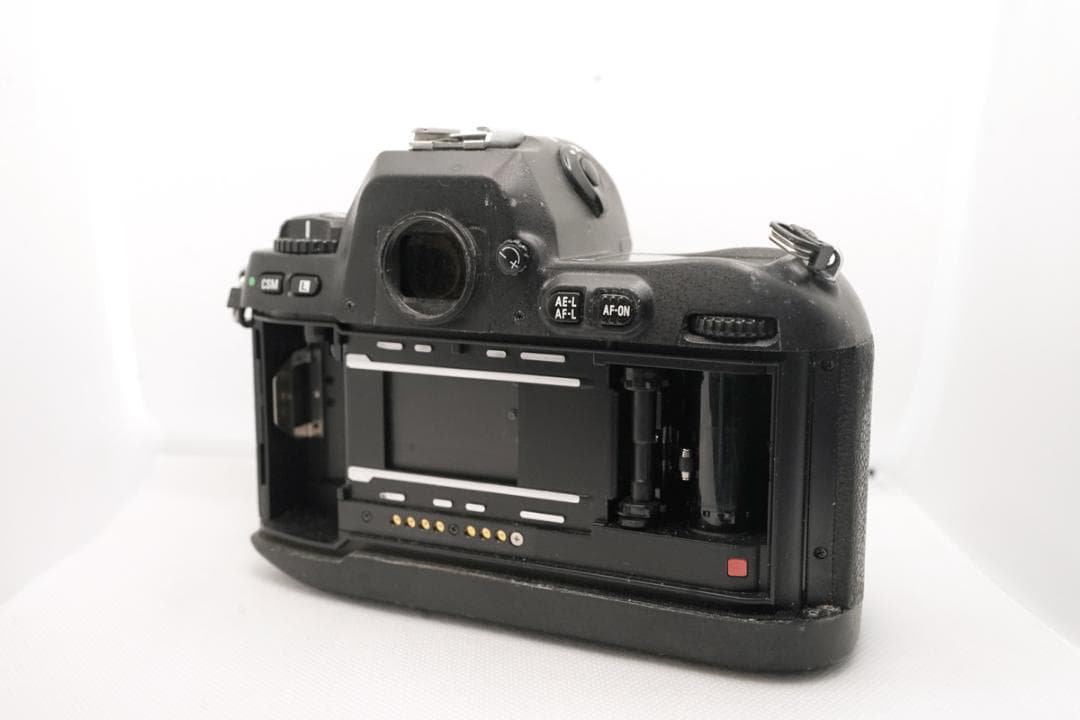 【ジャンク品】Nikon F100 ボディ 一眼レフカメラ