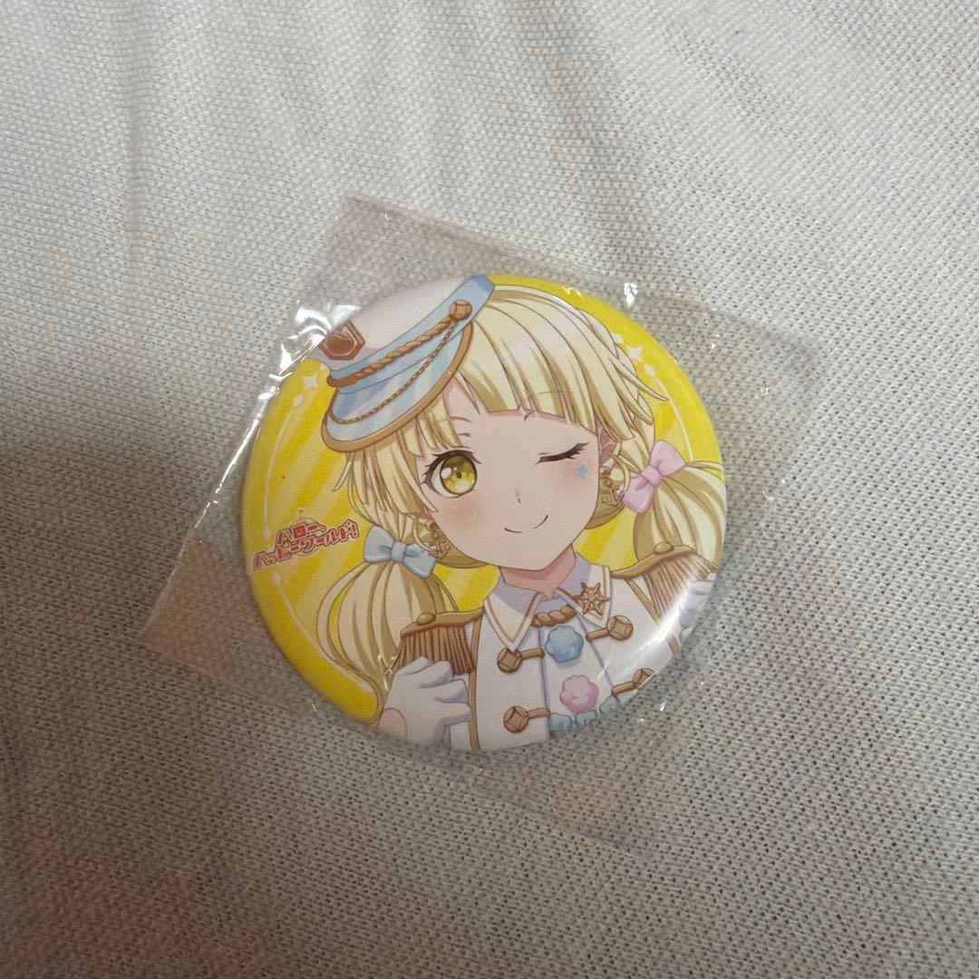 ハロー、ハッピーワールド！「いっつあ！すまいるわーるど！！」缶バッジ 弦巻こころ