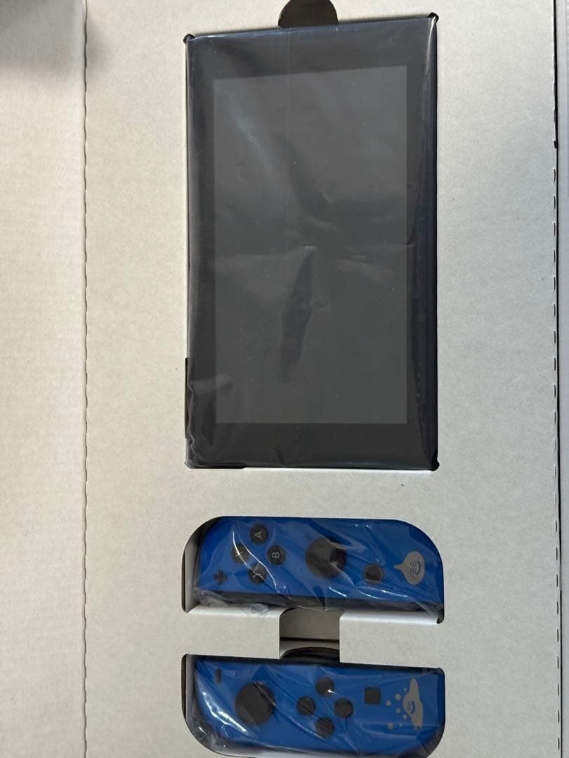 完品 Nintendo Switch ドラゴンクエストXI S ロトエディション