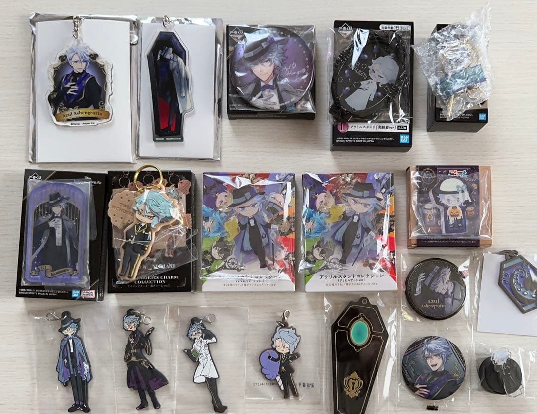 ツイステ　アズール　グッズ　まとめ売り