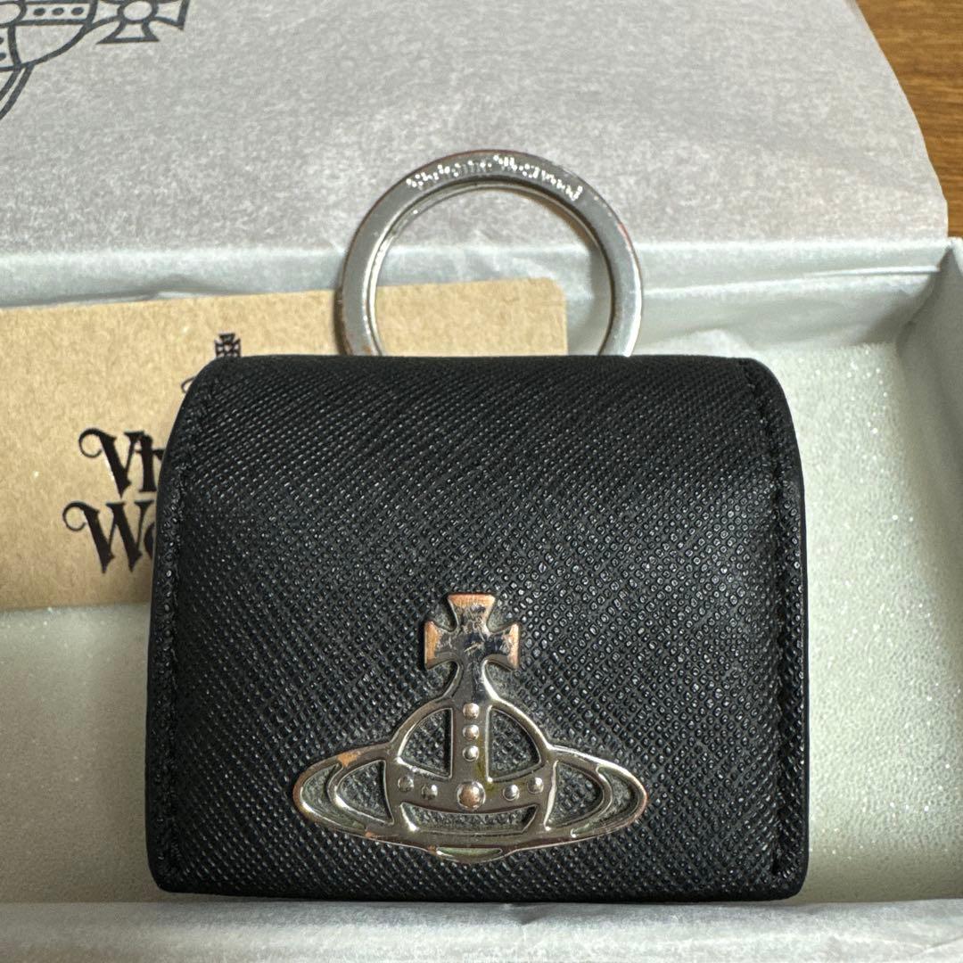Vivienne Westwood air pods ケース