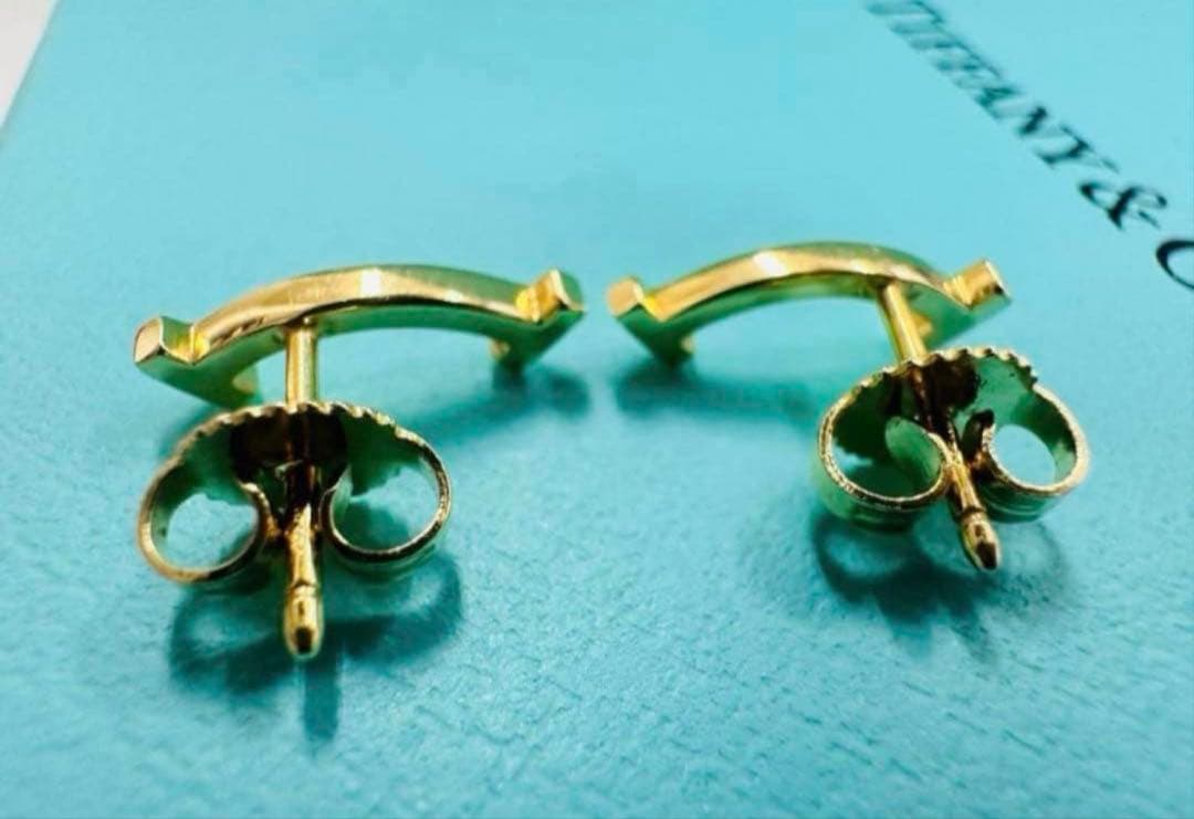 Tiffany & Co. K18YG スマイルピアス