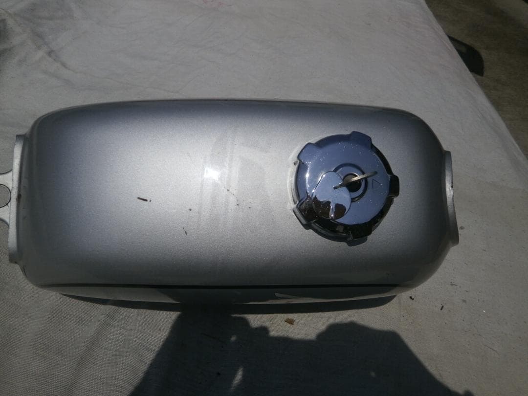 ガソリンタンク