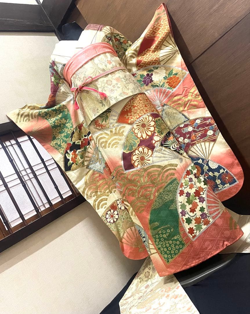 振袖フルセット6点サイズM〜Ｌ駒刺繍　扇面花文　暈し染め　金銀彩　金銀糸　正絹