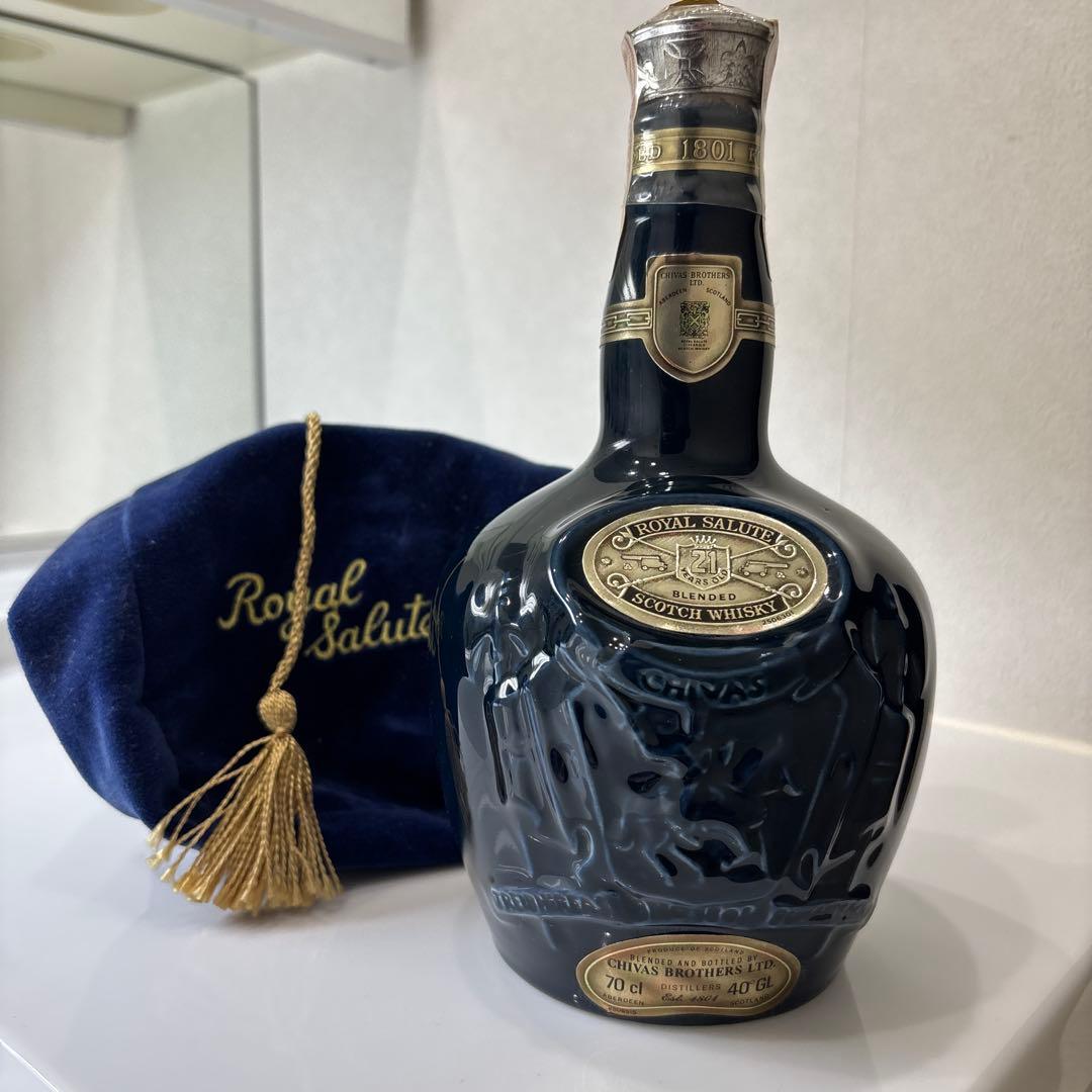 匿名スピード発送　シーバスリーガル　ロイヤル　サルート21年 ウイスキー箱無し