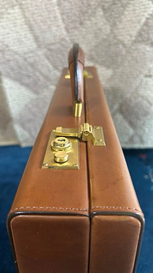 大幅に値下げしました！ 美品　公長斎小菅アタッシュケースタイプ