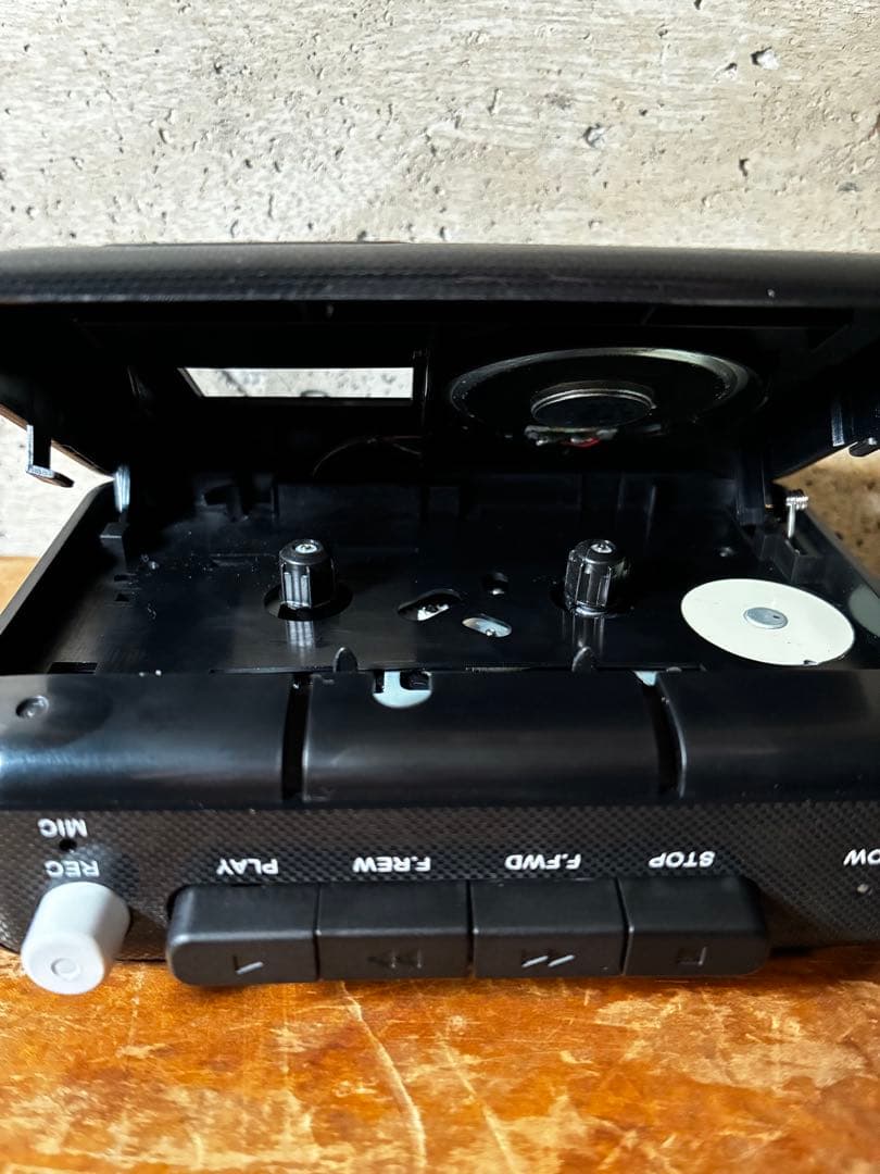 FINDME RECORDS ポータブルカセットプレーヤー「PLAYME」