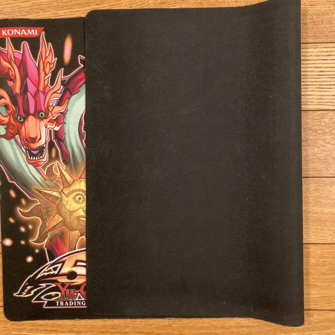 太陽龍インティ&月影龍クイラプレイマット