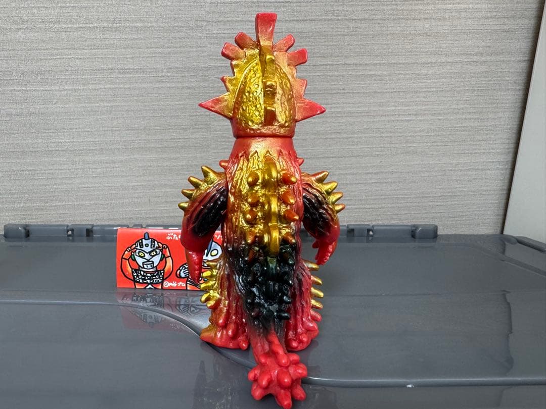 ぶたのはな マザリュース 検 ウルトラマン zollmen M1号 マルサン