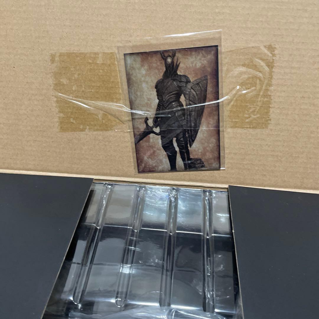 Geccoダークソウル 黒騎士フィギュア