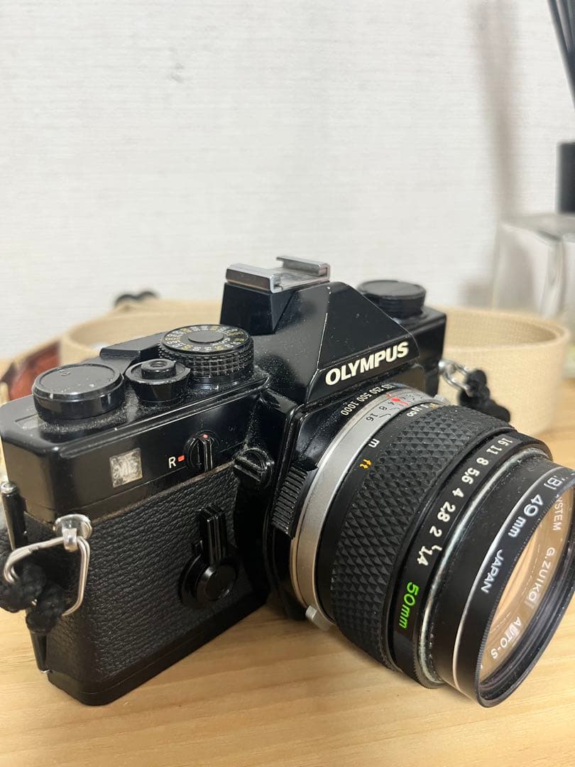 OLYMPUS OM-1一眼レフ　AUTO-S 50mmf1.4レンズ付き