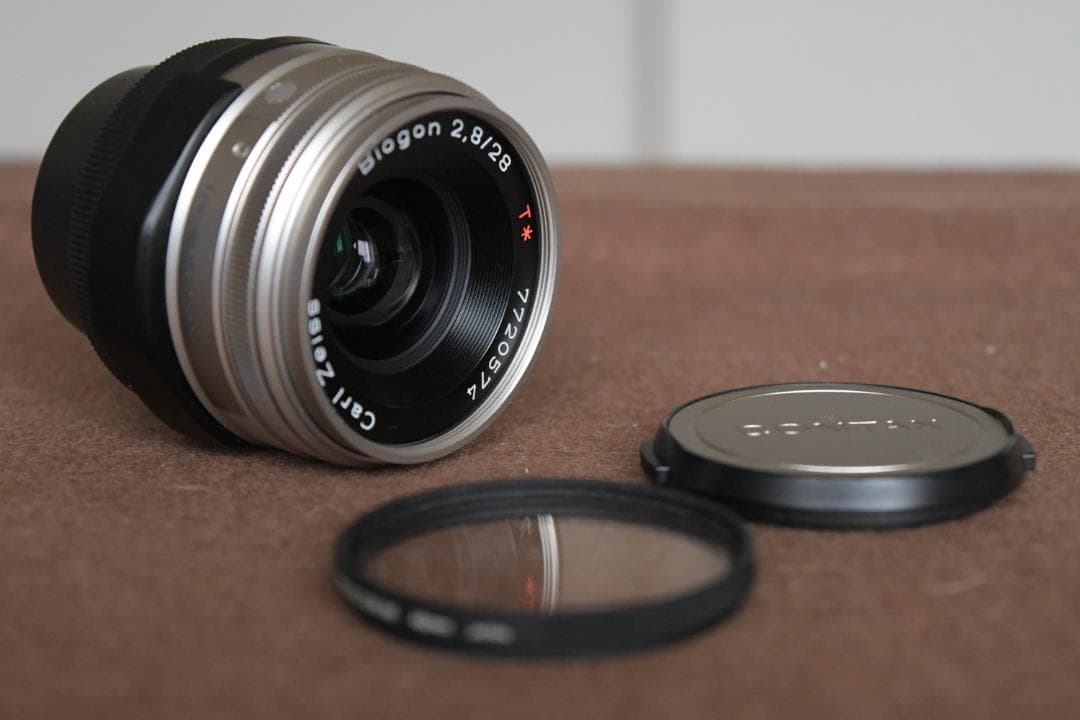 Carl Zeiss Biogon T*28mm F2.8 レンズフィルター付