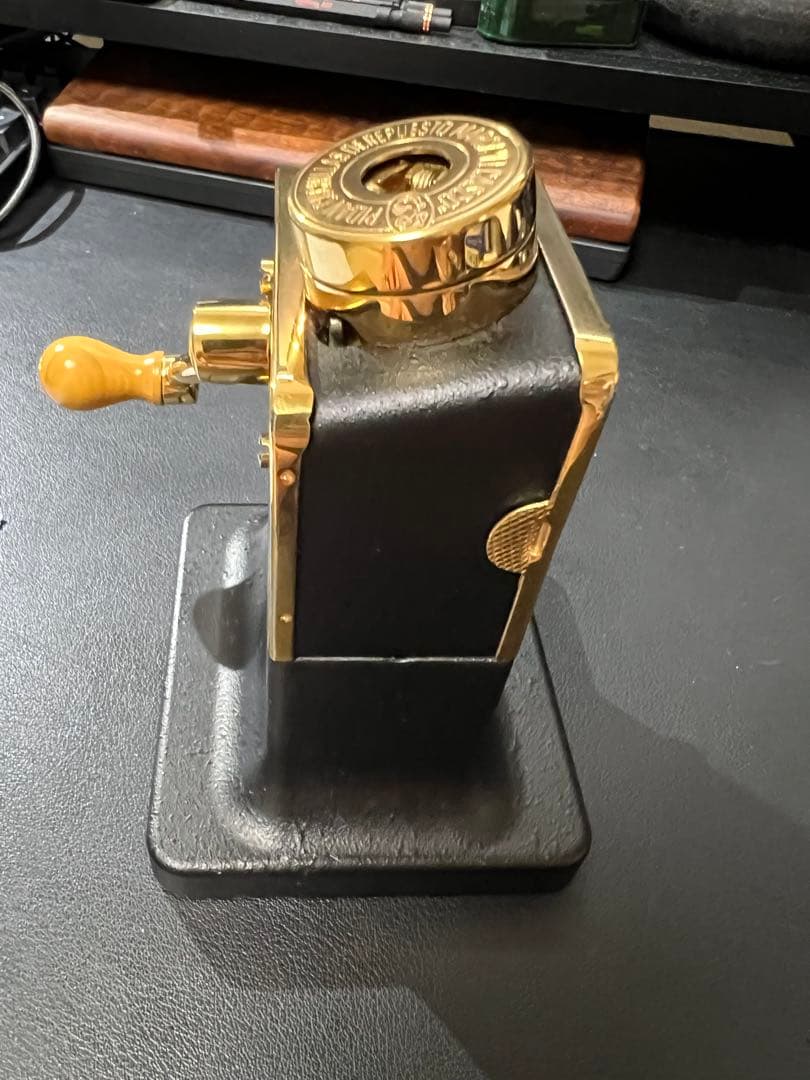 エルカスコ 鉛筆削り ゴールド