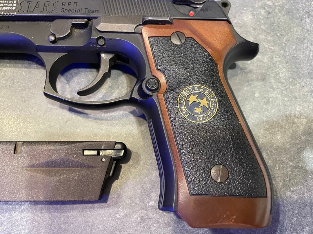 東京マルイ　バイオハザード　サムライエッジ　ガスガン