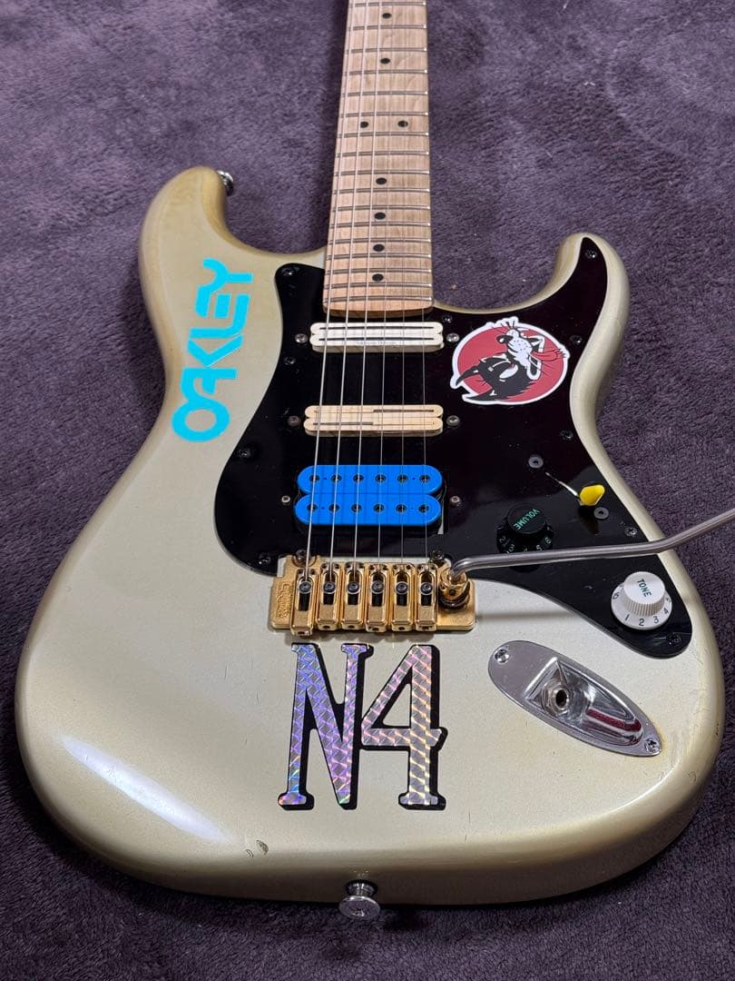 詳細不明　エレキギター　ショートスケール　豪華パーツ搭載❗️