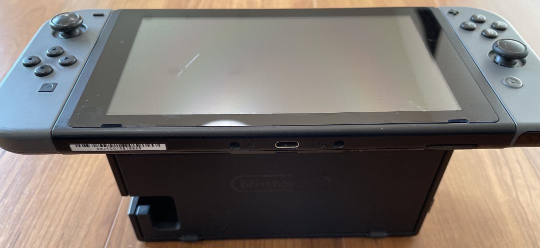 ニンテンドースイッチ 箱有り 画面傷有り