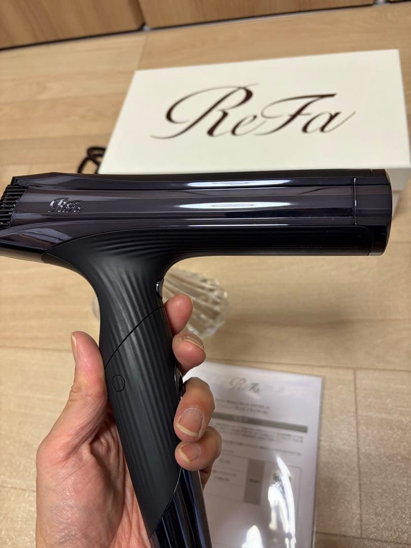 ReFa BEAUTECH DRYER S+ ドライヤーブラック　専用ホルダー付