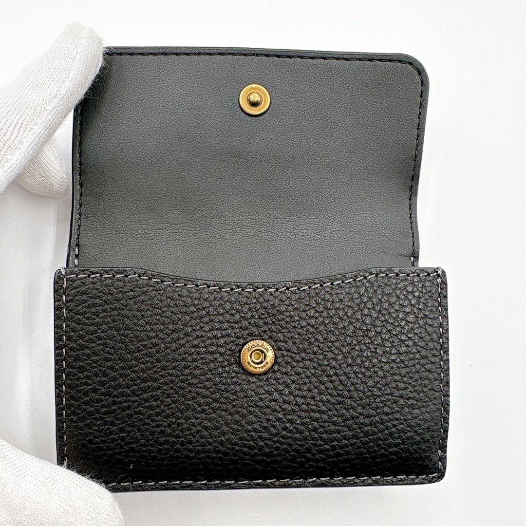 【ほぼ未使用】COACH トライフォールド　三つ折り財布　コンパクトウォレット