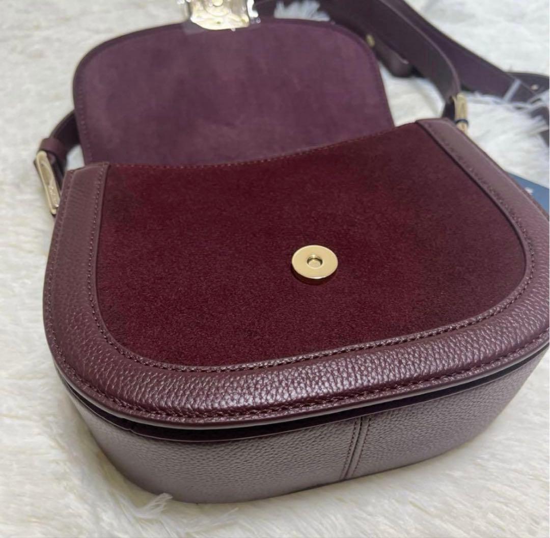 カナリア 新品未使用コールハーン　クラッシックミニサドルショルダーバッグ