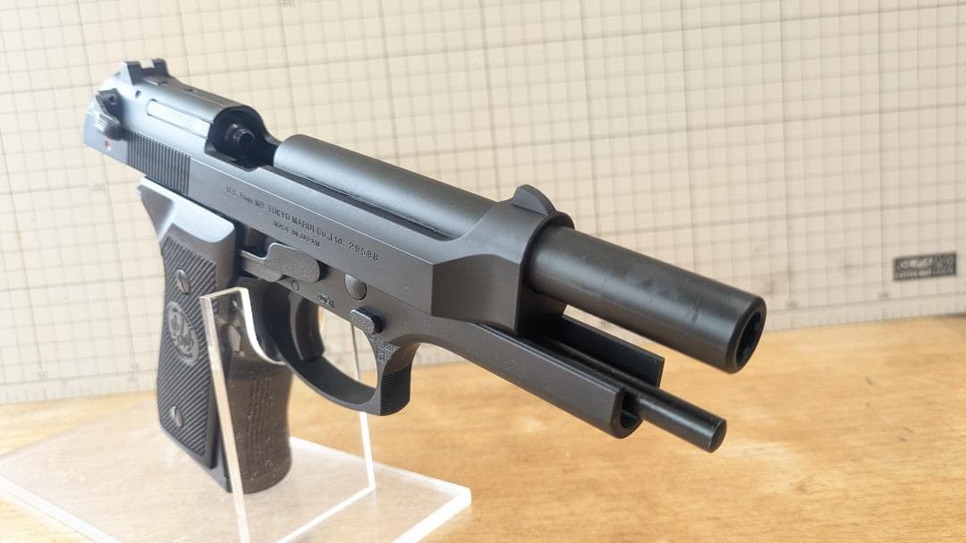 東京マルイ M92F ガスブローバック 美品 18才