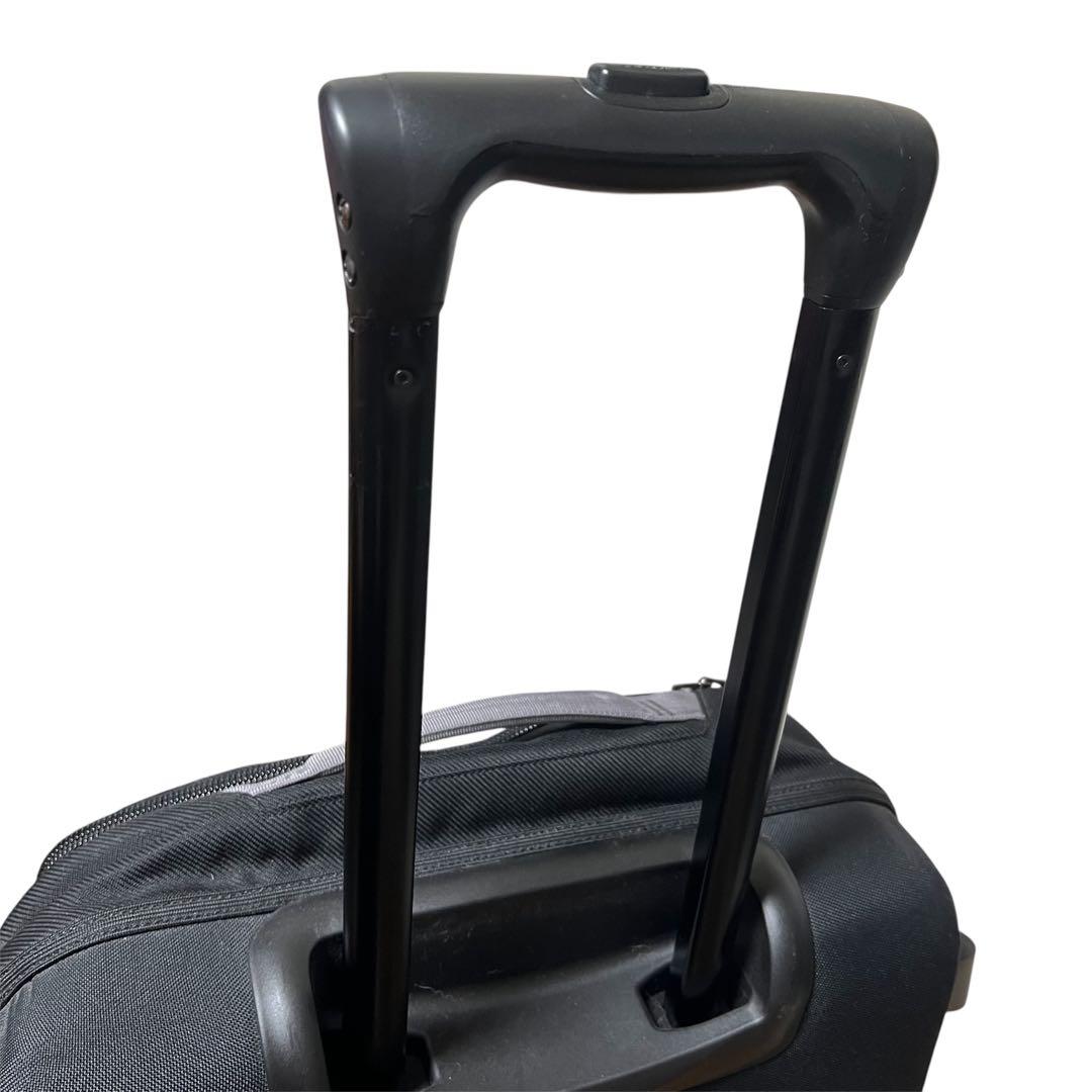 patagonia TRANSPORT ROLLER 90L キャリーケース　黒