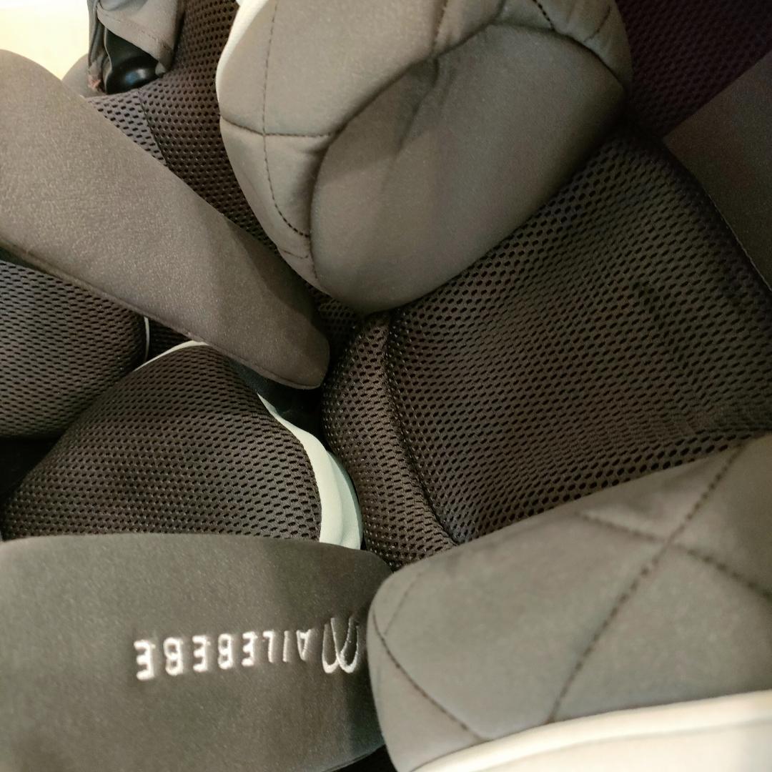 エールベベ　クルット6i グランス チャイルドシート