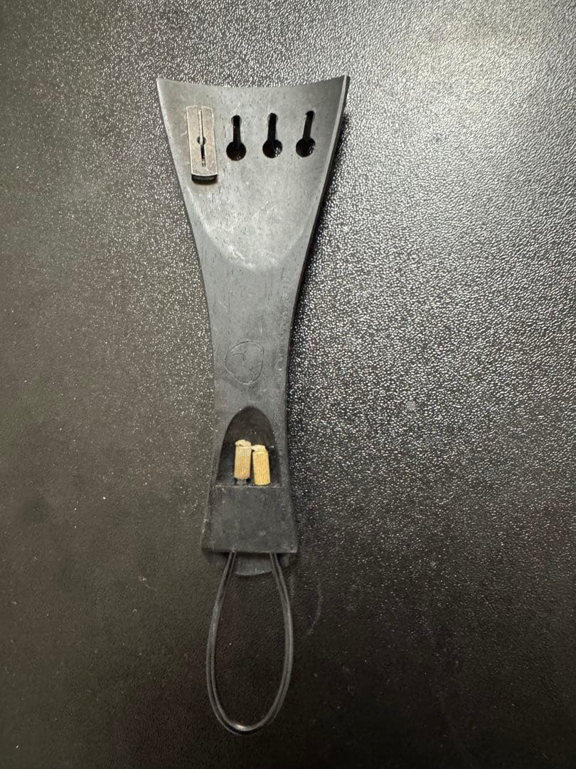 【GERALD CROWSON】ヴァイオリン用テールピース、ペグ（おまけ）