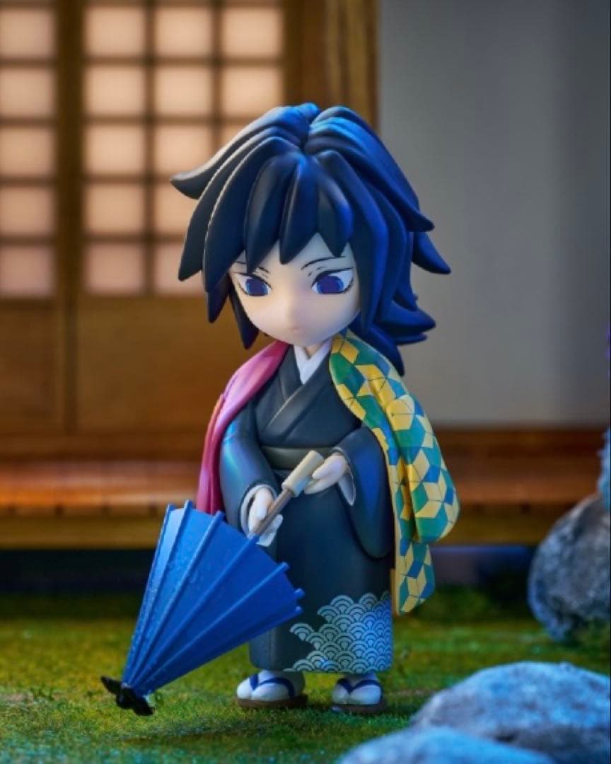 鬼滅の刃 梅雨シリーズ 冨岡義勇 フィギュア レンチキュラーカード 中国限定