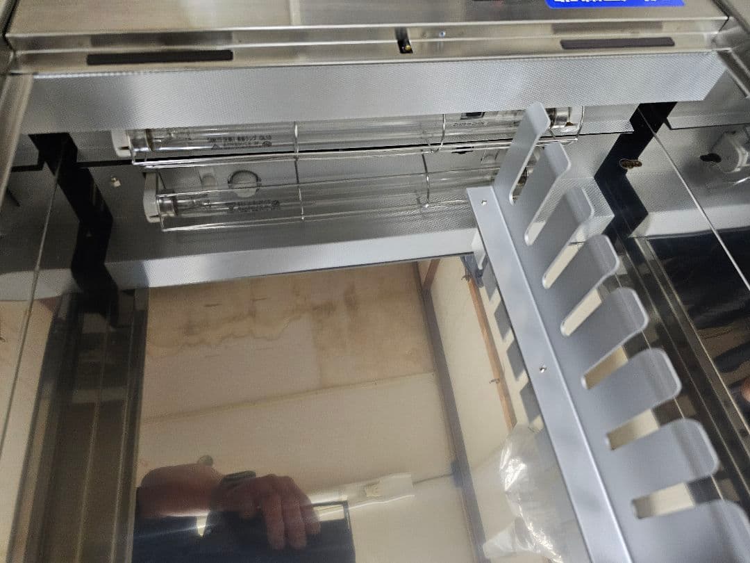 リョウリナ　殺菌灯付 庖丁保管庫 キンキラー Kー108S型 8本用