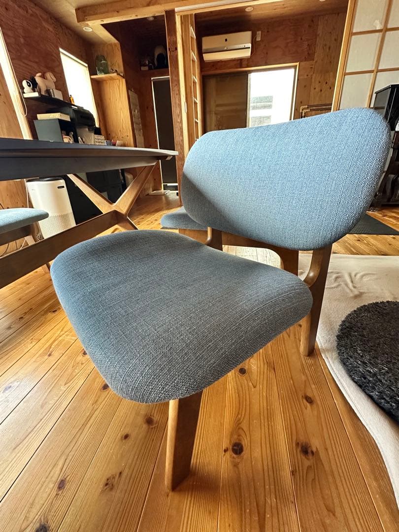 (値下げ中)木製ダイニングテーブルセット (テーブル+椅子2脚+ベンチ1脚)