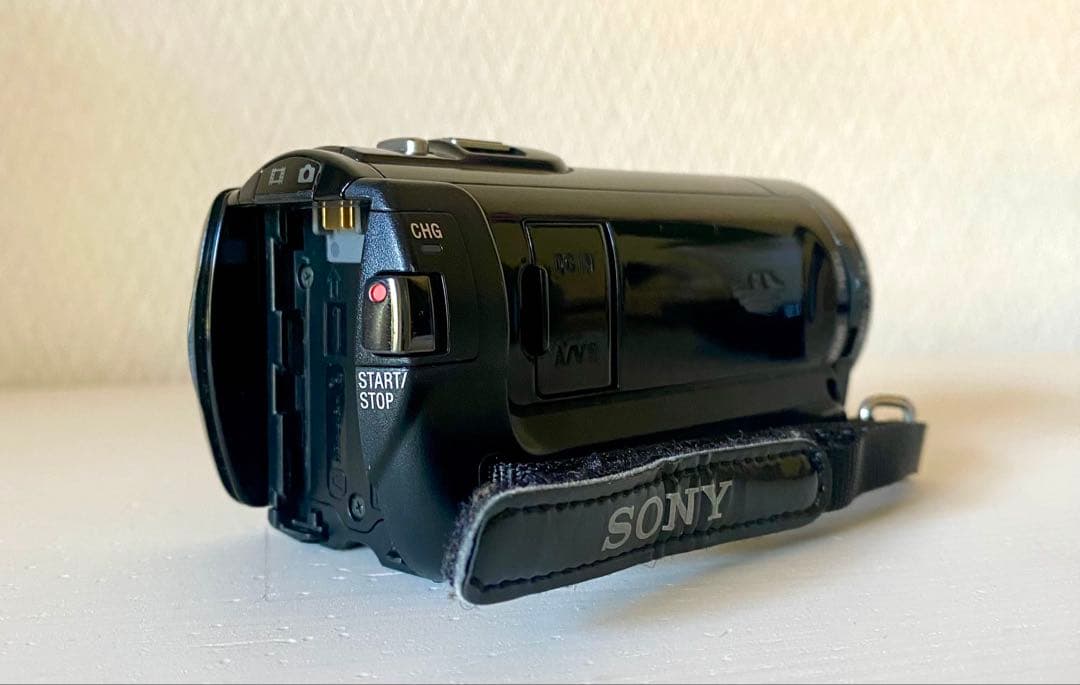 SONY HDR-CX170ビデオカメラ・純正充電器・バッテリー2個・ケース付き