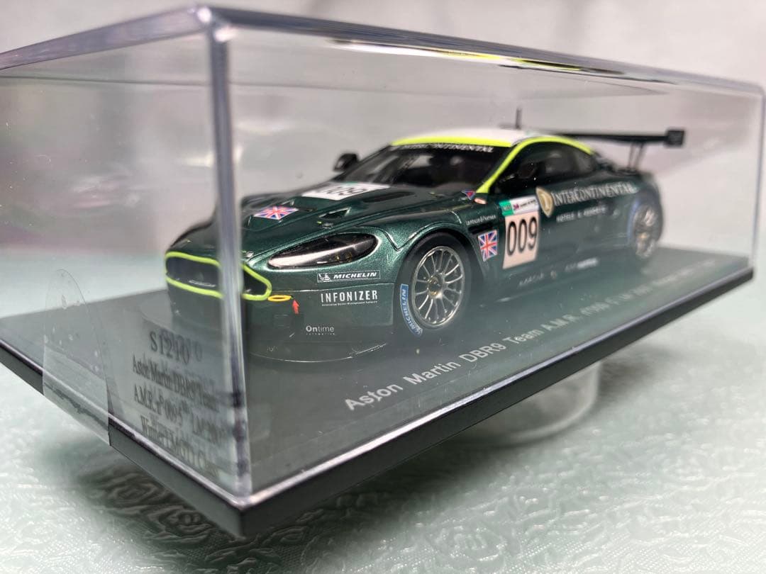 Spark Aston Martin DBR9 ル・マン24H2007クラス優勝