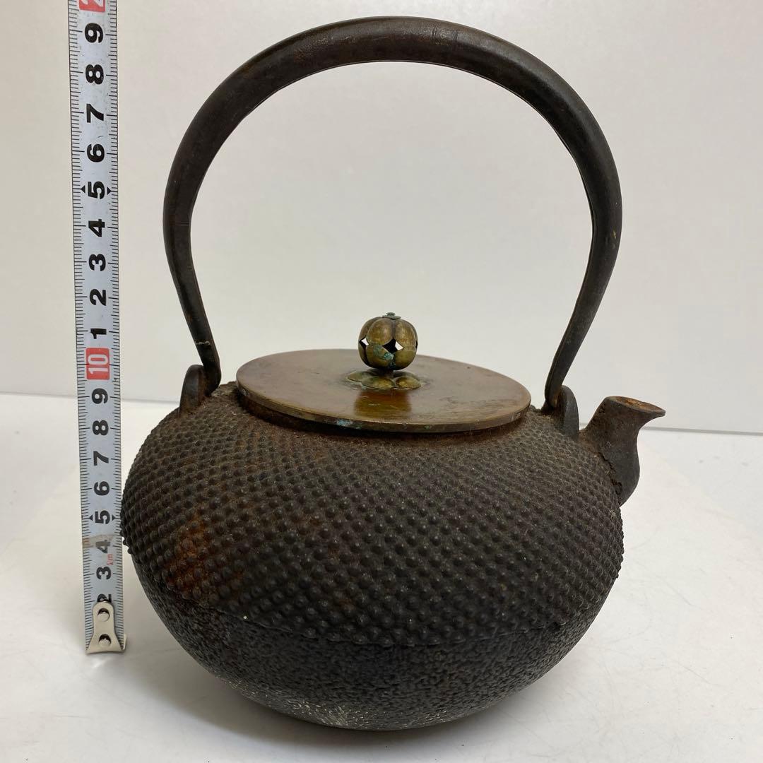 龍文堂　あられ鉄瓶　1322g タニチ　東さ8-0104②