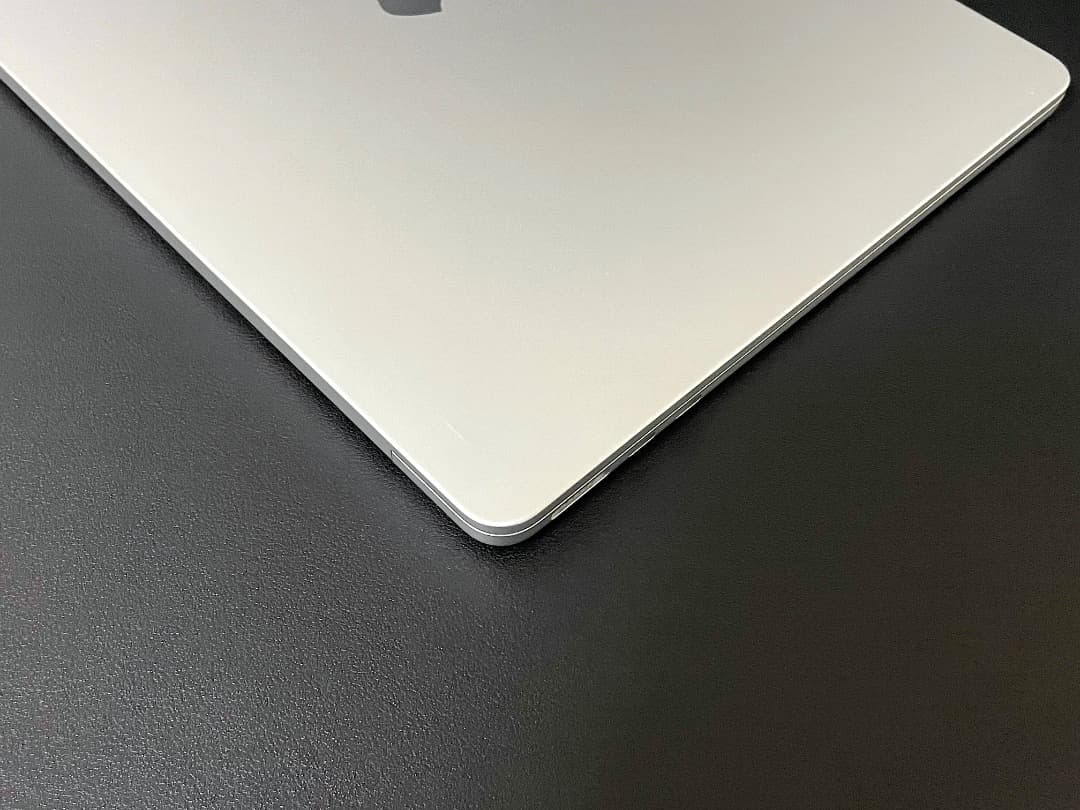 【美品】MacBook Air （M2, 2022）13.6㌅ 箱付 綺麗