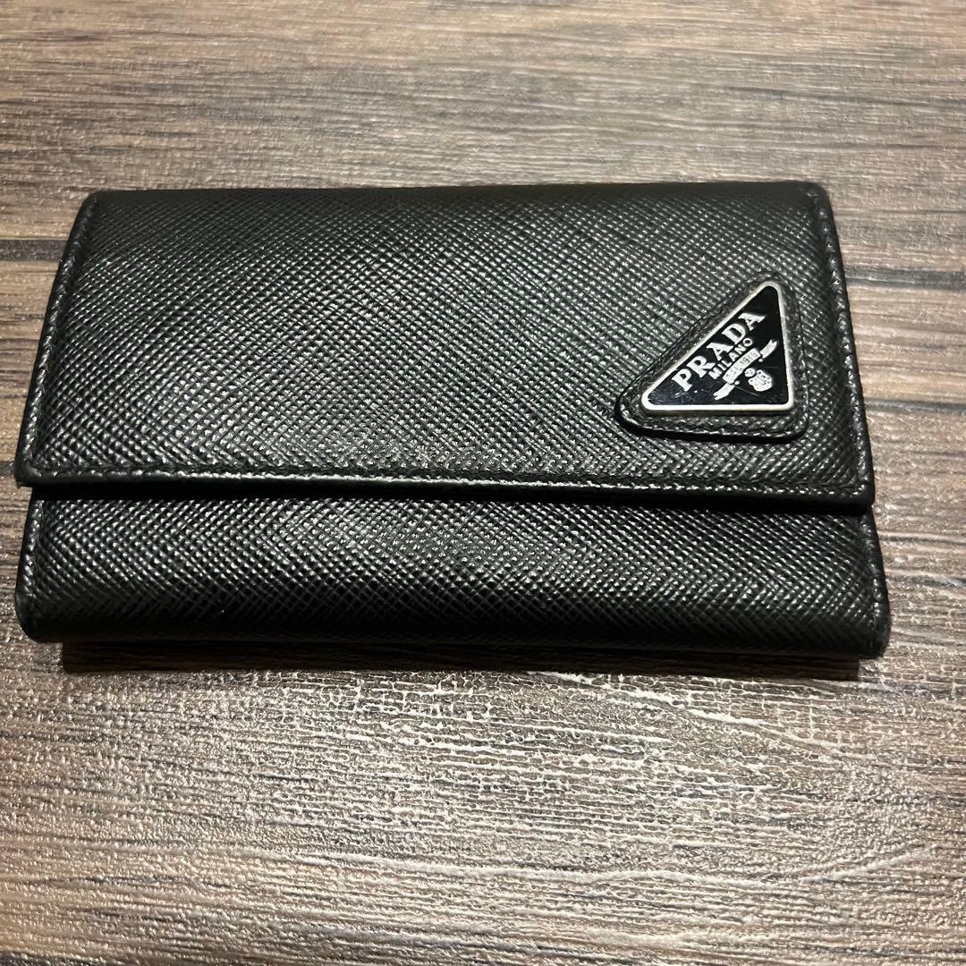 プラダ　サフィアーノ　キーケース