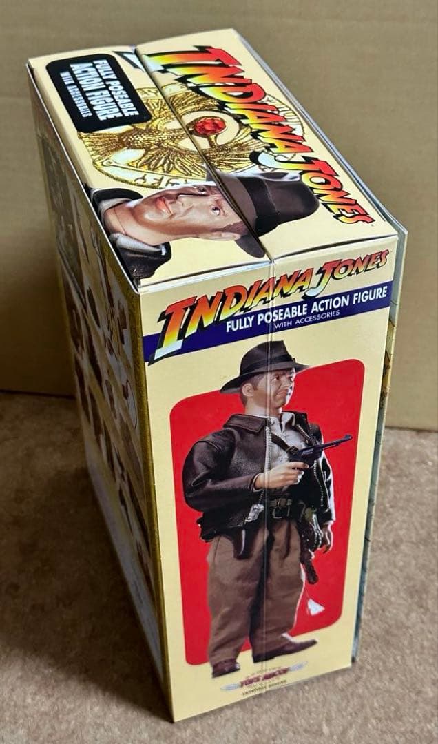 絶版品　トイズマッコイ　インディジョーンズ & アラビアンホース　新品