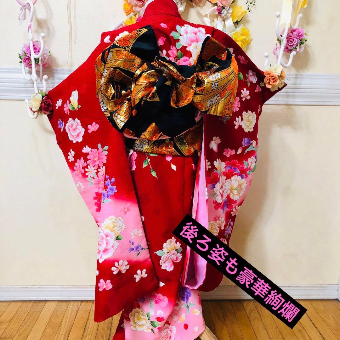 七五三七歳未使用着物‼️人気赤地暈し⭐︎薔薇金糸刺繍煌びやか際立つ⭐︎安心フルセット