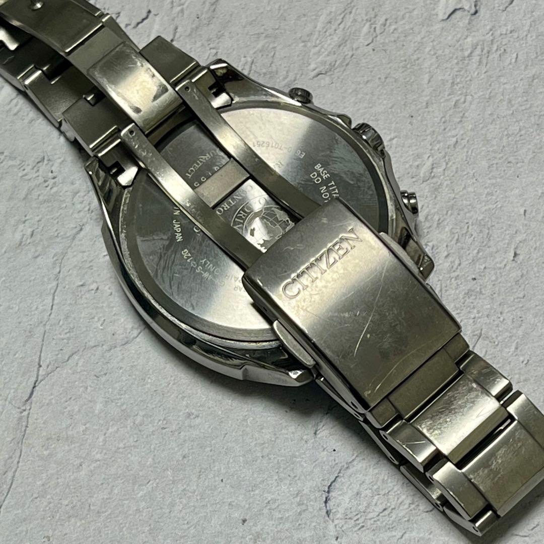 ATTESA Eco-Drive 電波ソーラーATP53-3033 チタン軽量