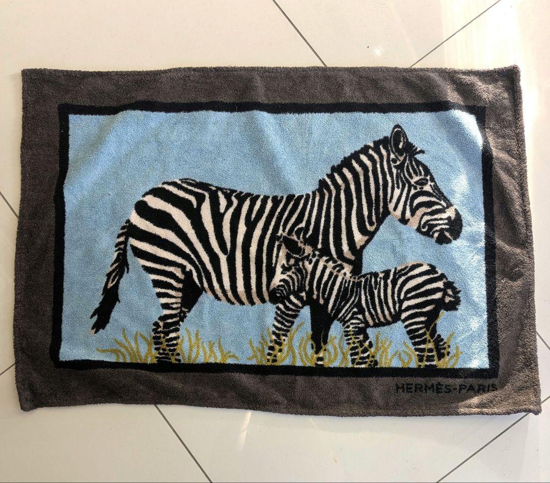 HERMES ゼブラ柄 ビーチタオル