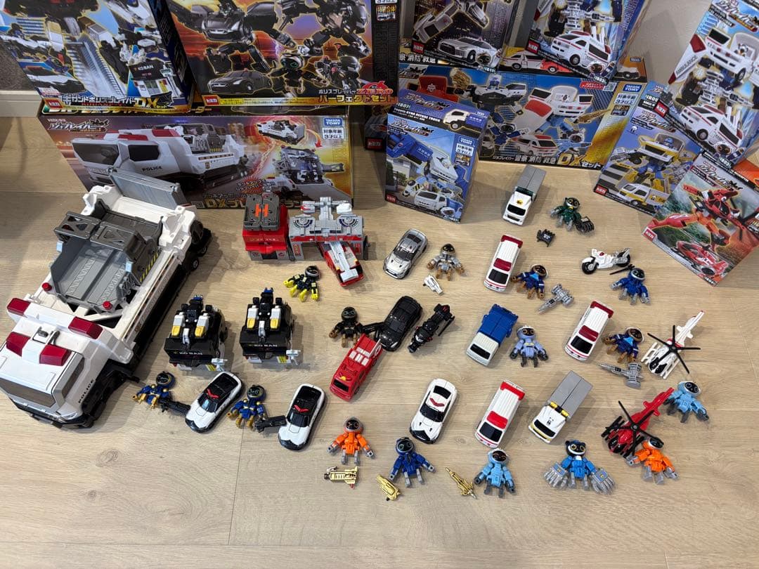 ジョブレイバー　トミカ　まとめ売り　デラックスブレイバートランスポーター