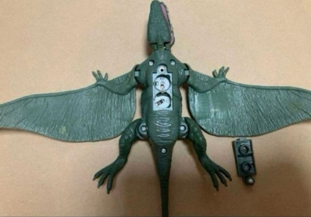 ジュラシックワールド ハズブロ 恐竜 フィギュア 3体セット インドミナス