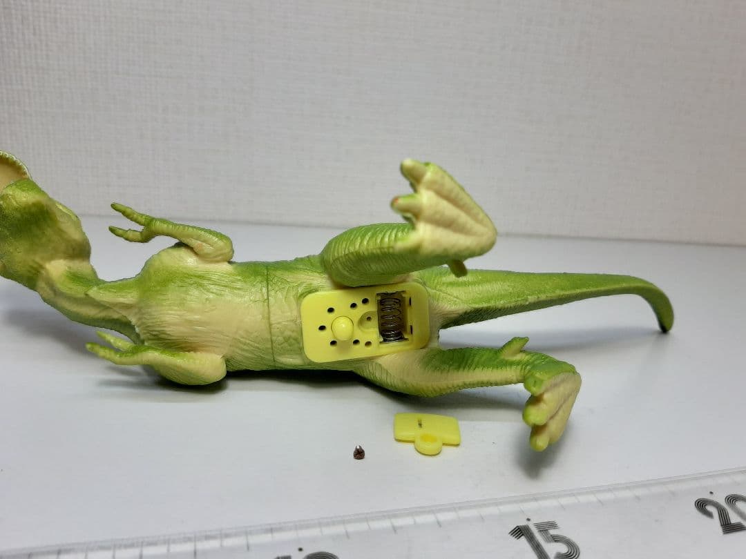 ティラノサウルス★鳴くおもちゃ　サウンドザウルス★辰巳屋