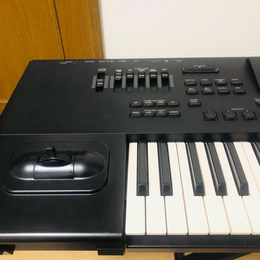 【美品】KORG i3 MUSIC WORKSTATION