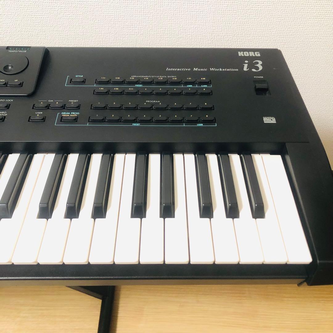 【美品】KORG i3 MUSIC WORKSTATION