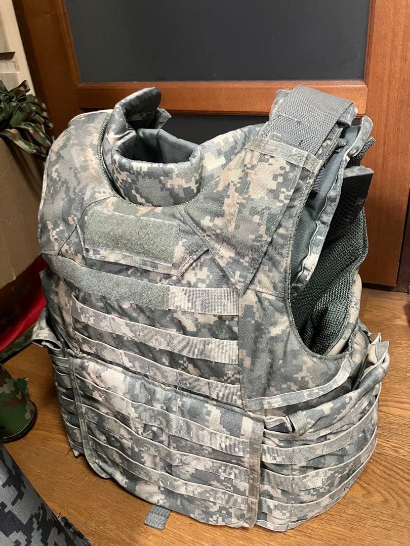 IOTV UCP Sサイズ 米軍 実物