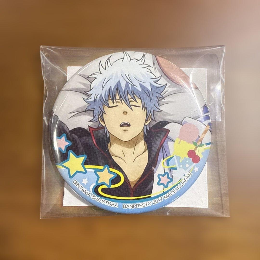 銀魂 一番カフェ　缶バッジ 坂田銀時　普段格好つける奴に限って寝顔がひどい