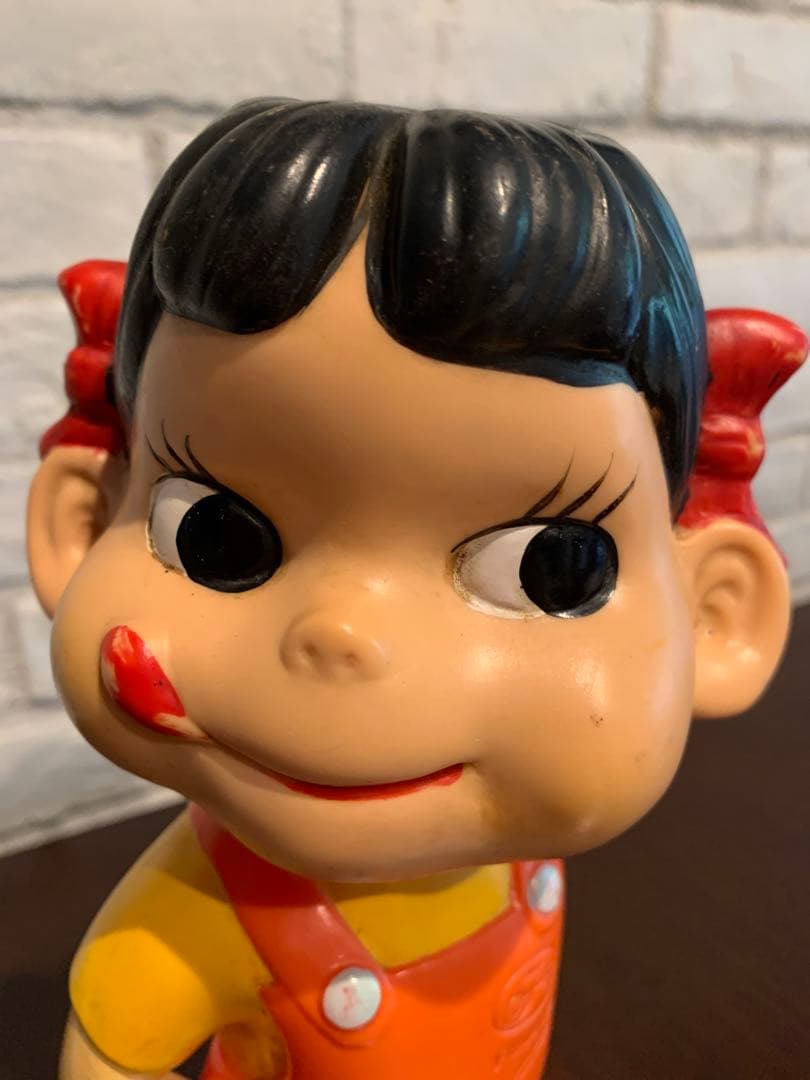 不二家ペコちゃん